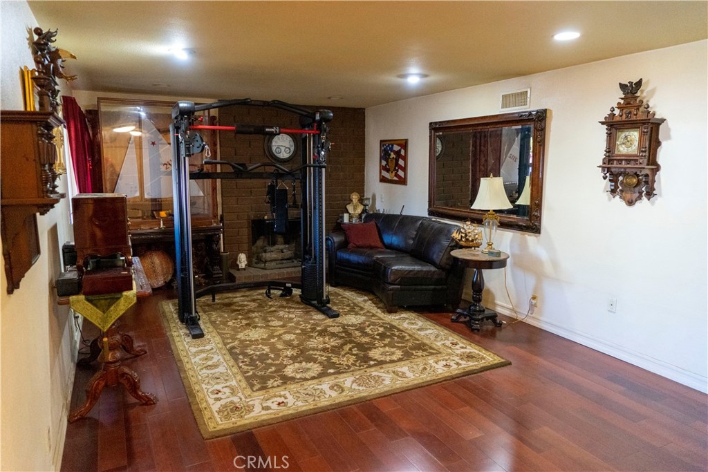 312 North Prospectors Road Diamond Bar, CA 91765 - Photo 5 of 15