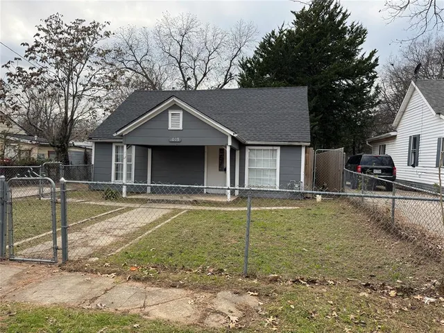 $90,000 | 1009 South Morris Street, Gainesville, TX 76240