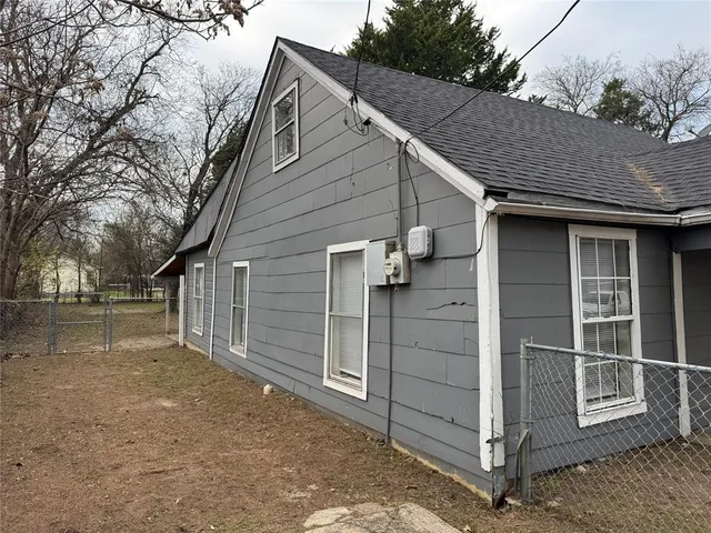 $90,000 | 1009 South Morris Street, Gainesville, TX 76240