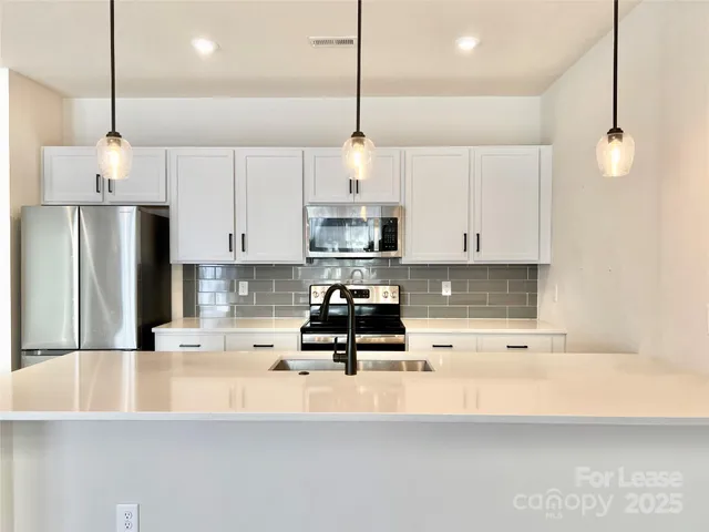 $1,850 | 5348 Somerset Hill Lane, Charlotte, NC 28269