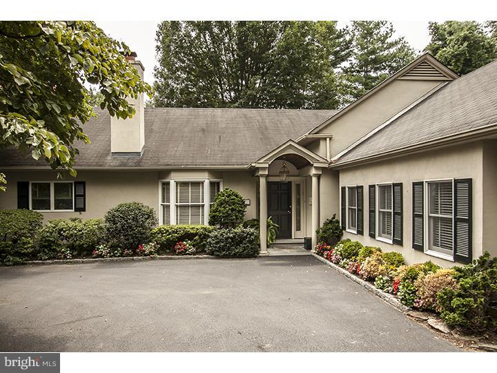 711 St Andrews Road Philadelphia, PA 19118 - Photo 4 of 25 Gallery Image 4