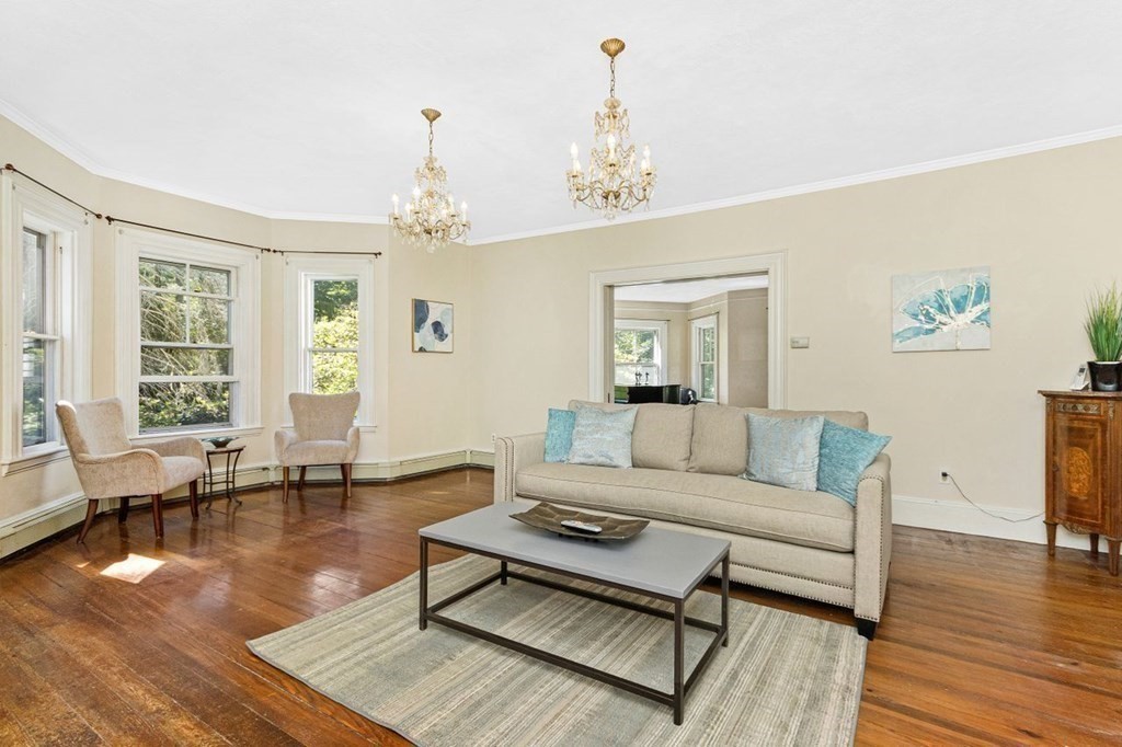 43 Upland Road Sharon, MA 02067 - Photo 9 of 32 Gallery Image 9