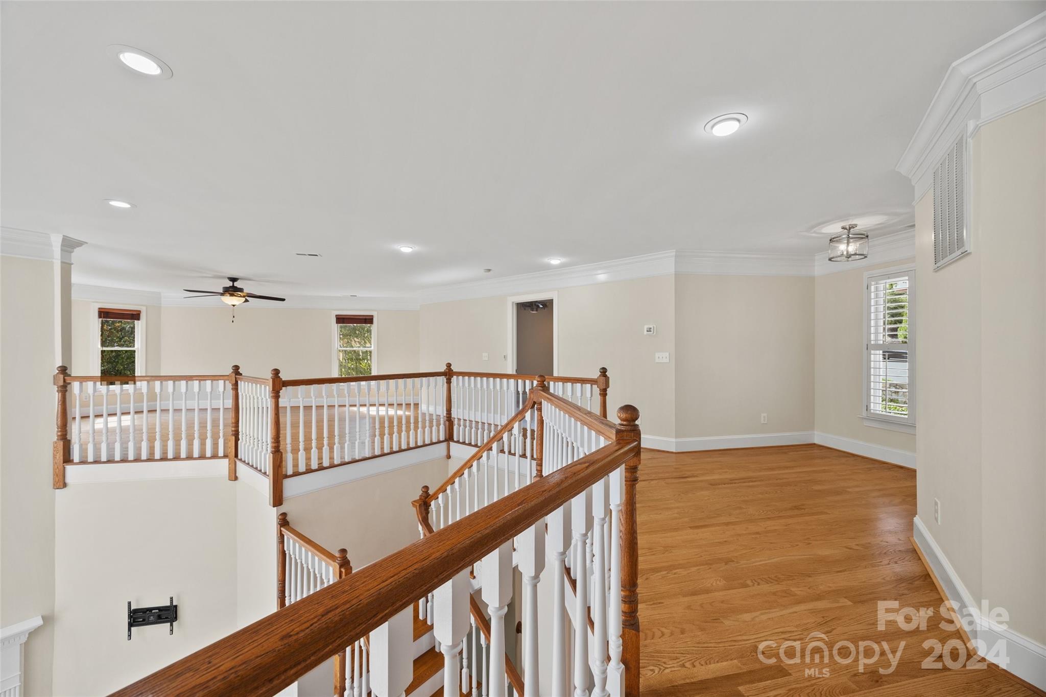 16201 Crest Cove Road Charlotte, NC 28278 - Photo 18 of 48 a view of a hallway with workspace