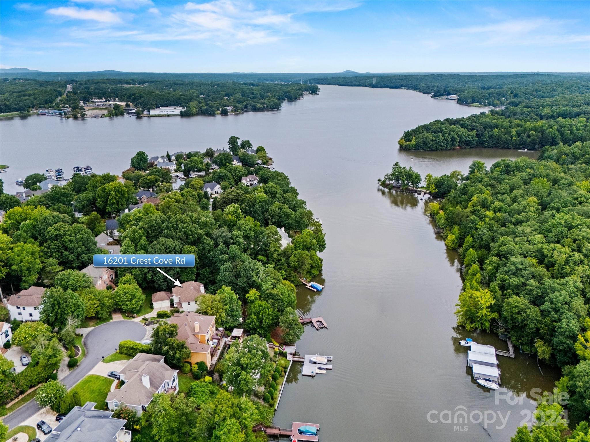 16201 Crest Cove Road Charlotte, NC 28278 - Photo 43 of 48 an aerial view of a houses with ocean view