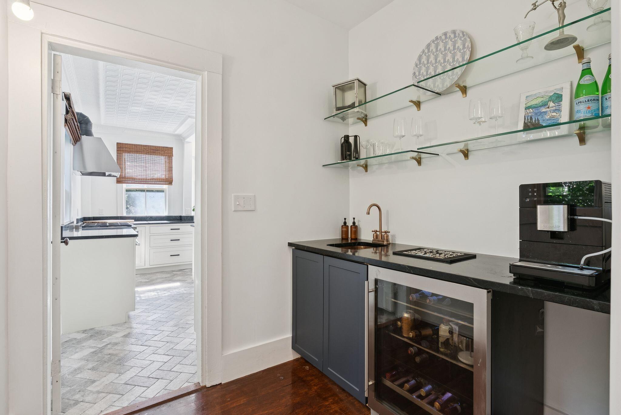 278 Spring Street Portland, ME 04102 - Photo 20 of 52 DSC01617