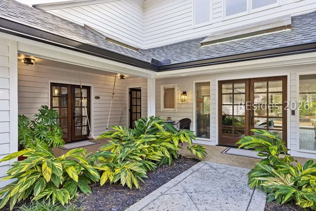 $950,000 | 82 Saw Timber Drive, Hilton Head Island, SC 29926