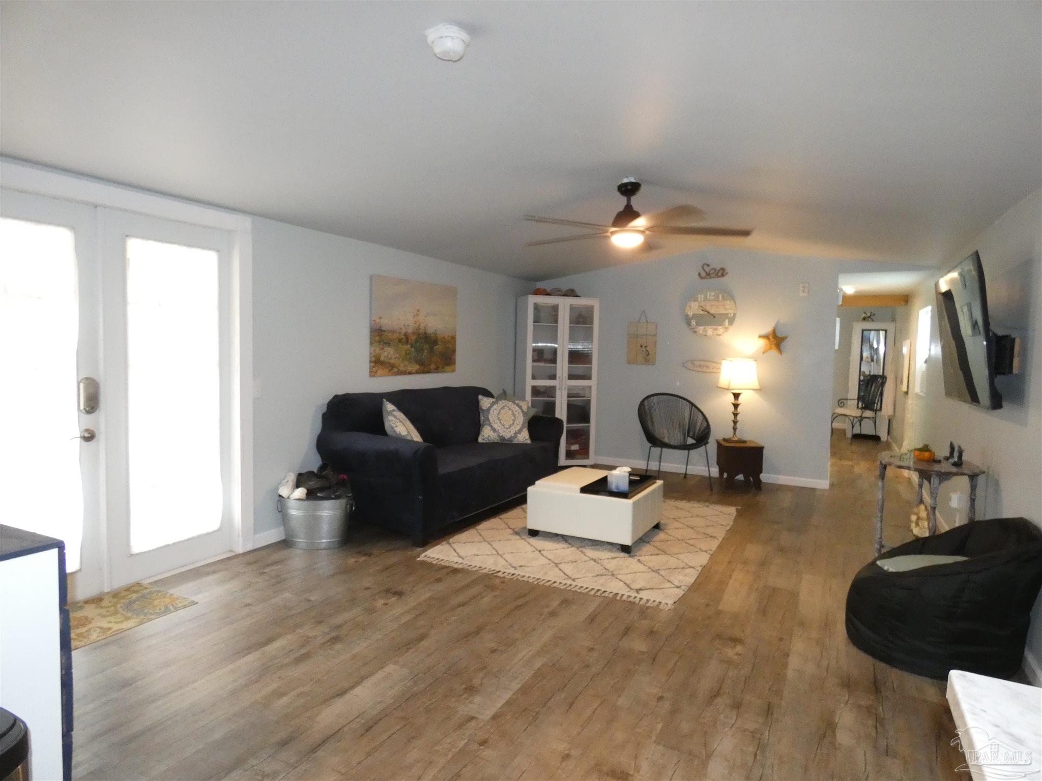 1760 Kell Road Gulf Breeze, FL 32563 - Photo 19 of 36 Gallery Image 19