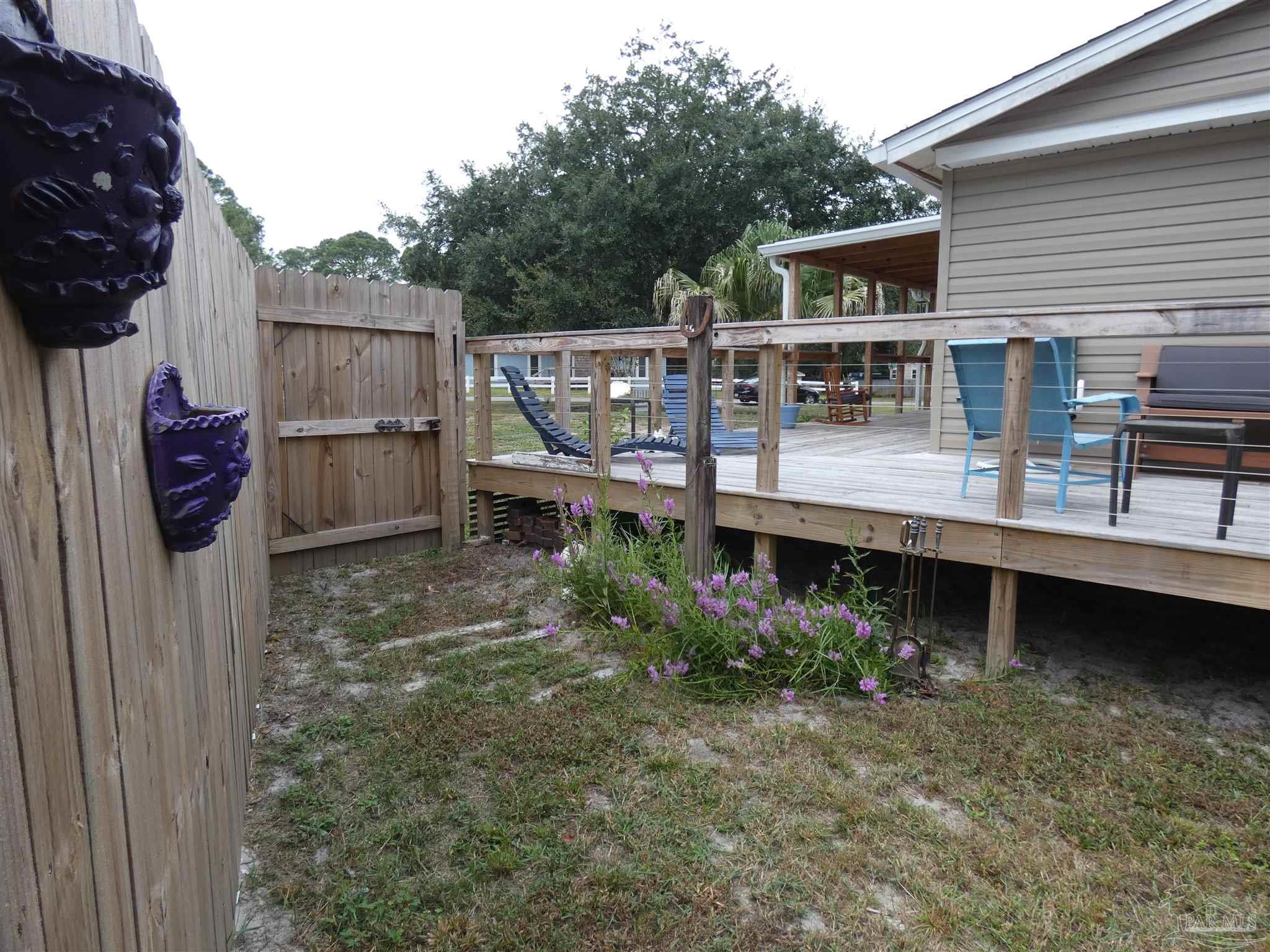 1760 Kell Road Gulf Breeze, FL 32563 - Photo 10 of 36 Gallery Image 10