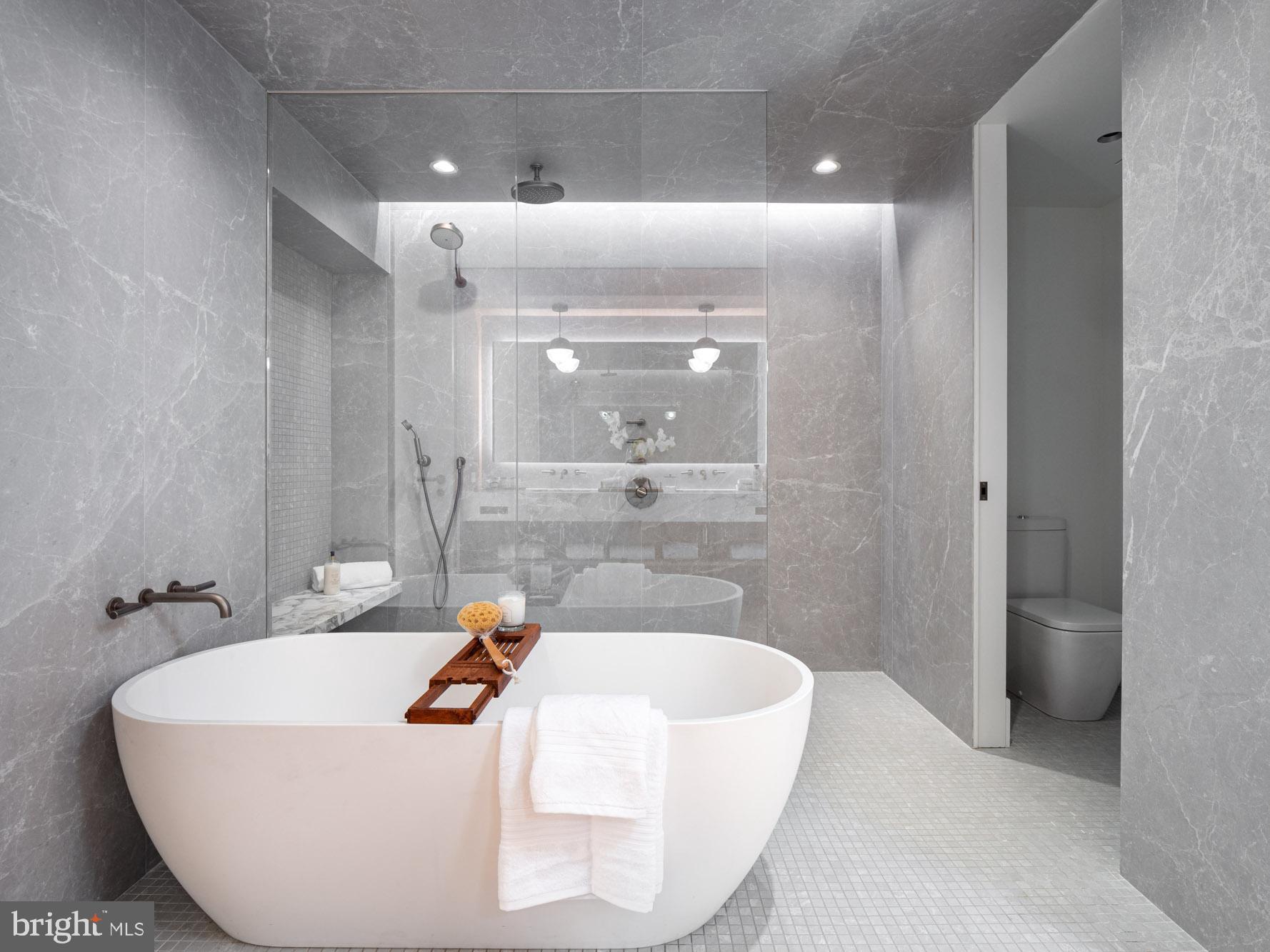 220 West Rittenhouse Square, Unit 24 Philadelphia, PA 19103 - Photo 43 of 68