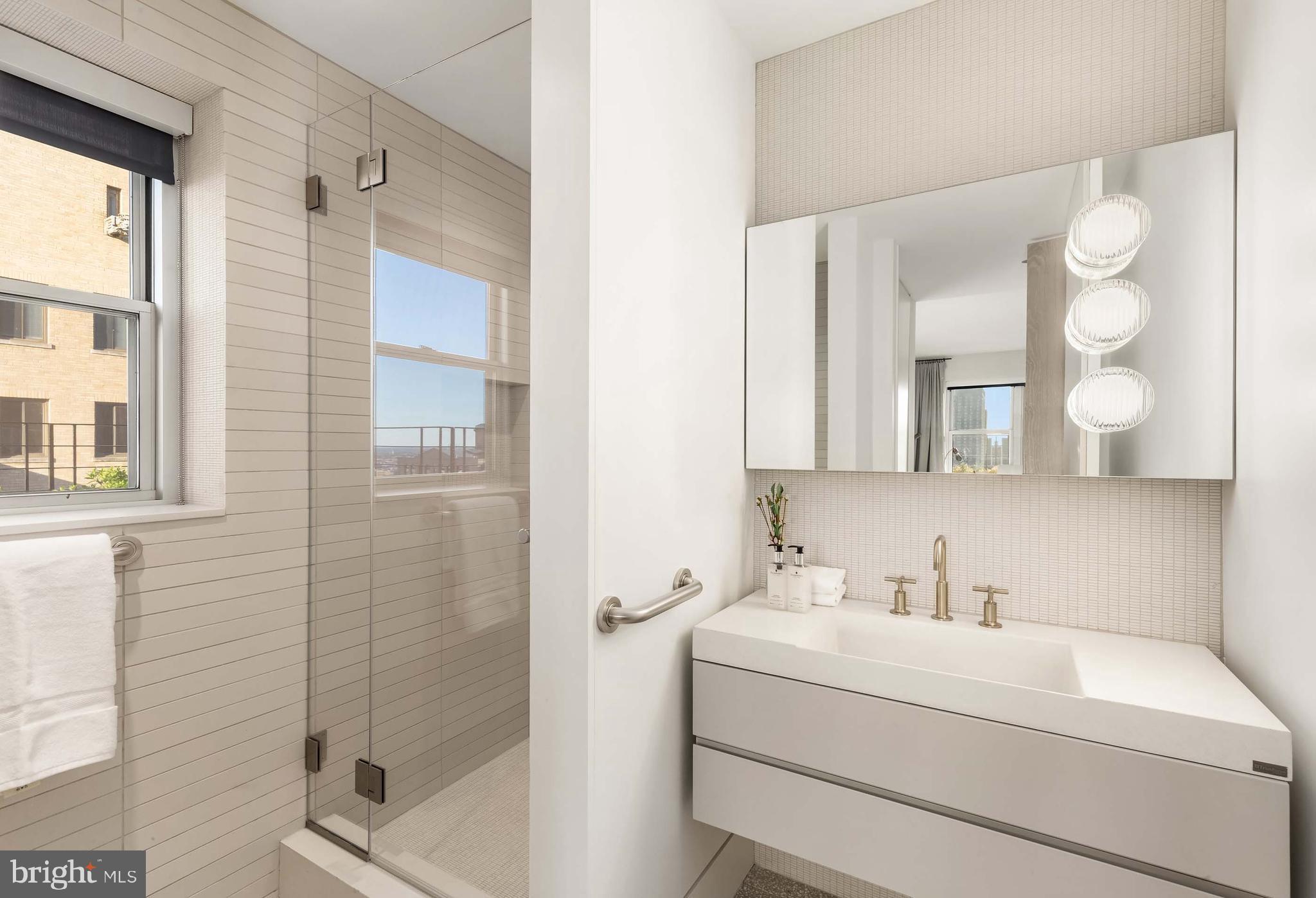 220 West Rittenhouse Square, Unit 24 Philadelphia, PA 19103 - Photo 55 of 68