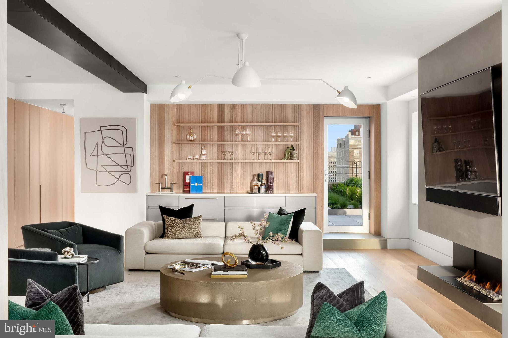 220 West Rittenhouse Square, Unit 24 Philadelphia, PA 19103 - Photo 9 of 68