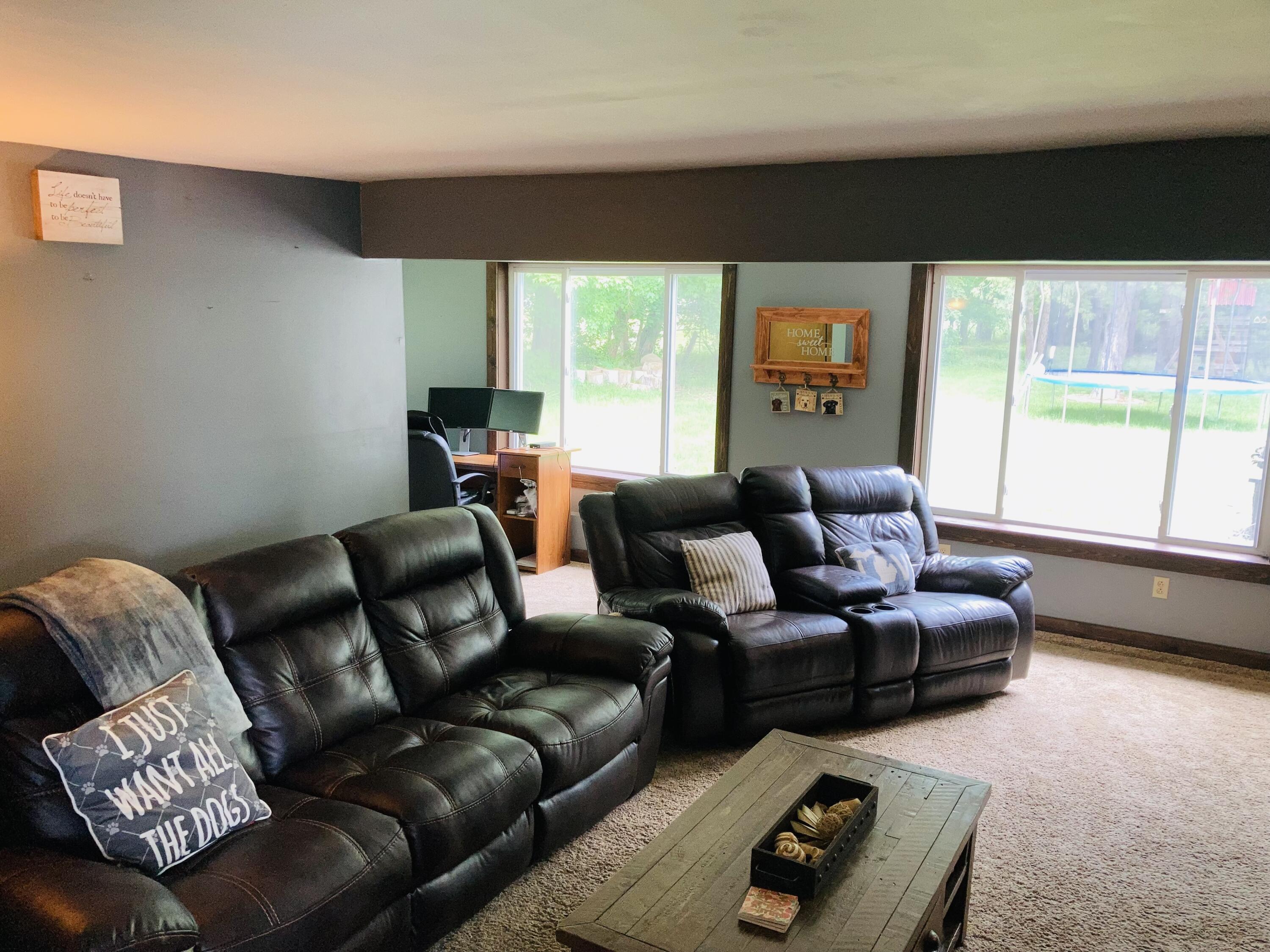 512 East Church Avenue Reed City, MI 49677 - Photo 11 of 32 Living Room 1