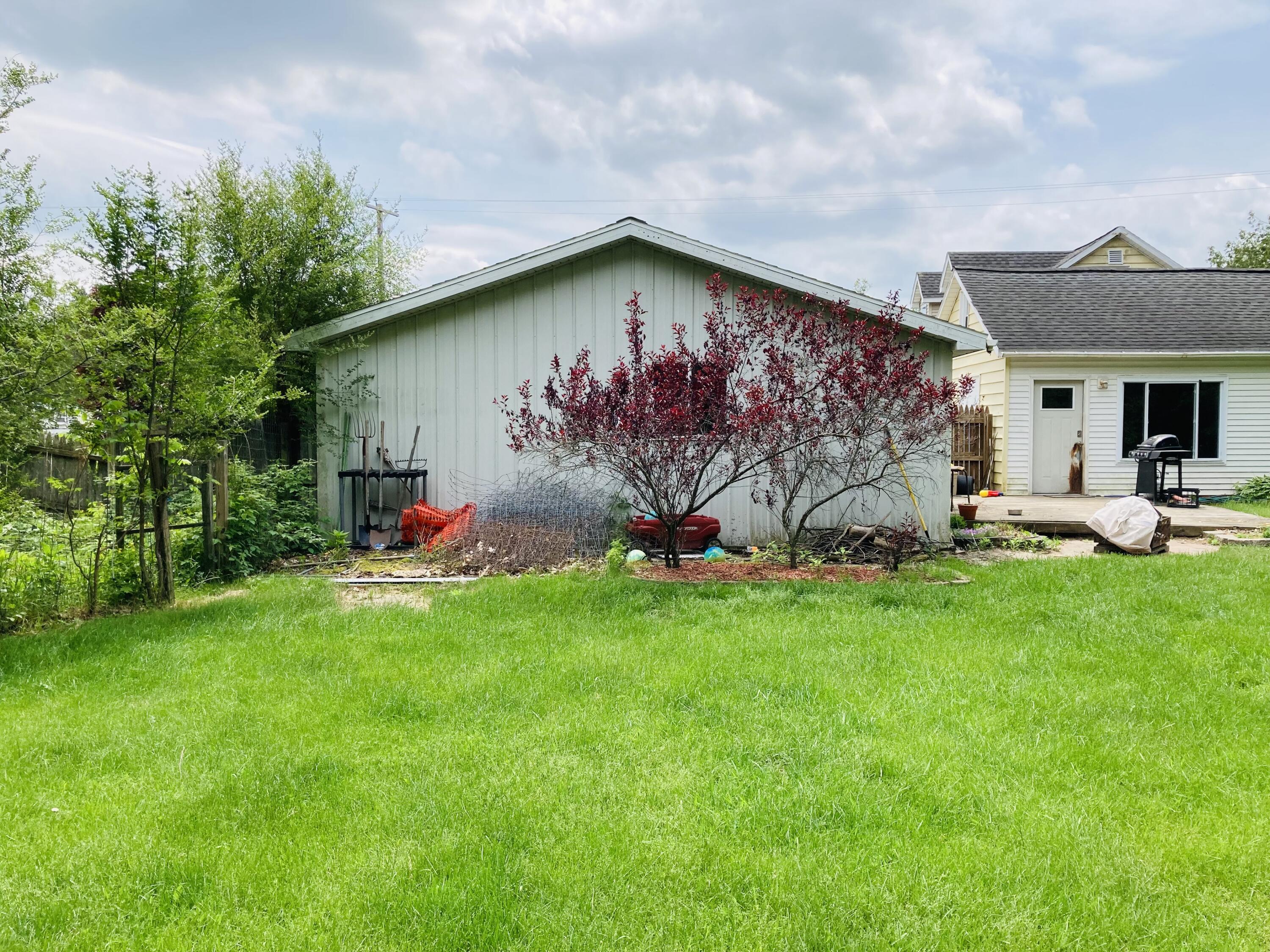 512 East Church Avenue Reed City, MI 49677 - Photo 30 of 32 Backyard 4