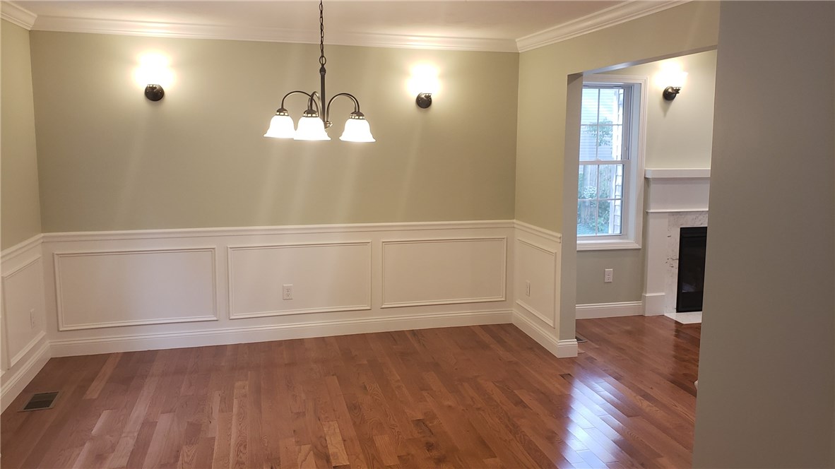 88 Phillip Avenue Cumberland, RI 02864 - Photo 2 of 8