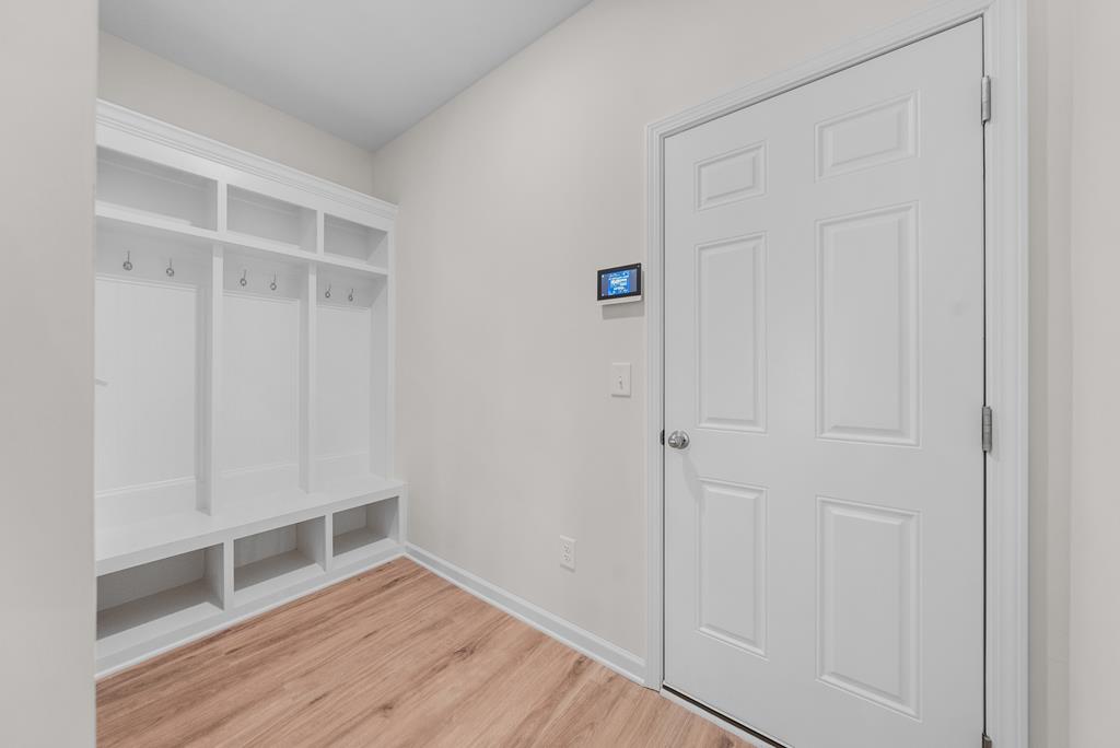 623 Bohannon Road Grantville, GA 30220 - Photo 14 of 34 a view of an empty walk in closet