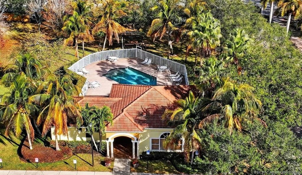 61 Southeast Palermo, Unit 204 Stuart, FL 34994 - Photo 22 of 32 Clubhouse, pool and fitness room.
