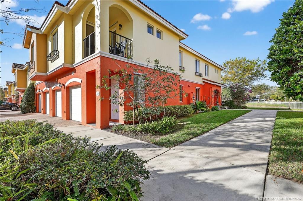 61 Southeast Palermo, Unit 204 Stuart, FL 34994 - Photo 4 of 32 Fantastic corner location with private balcony.