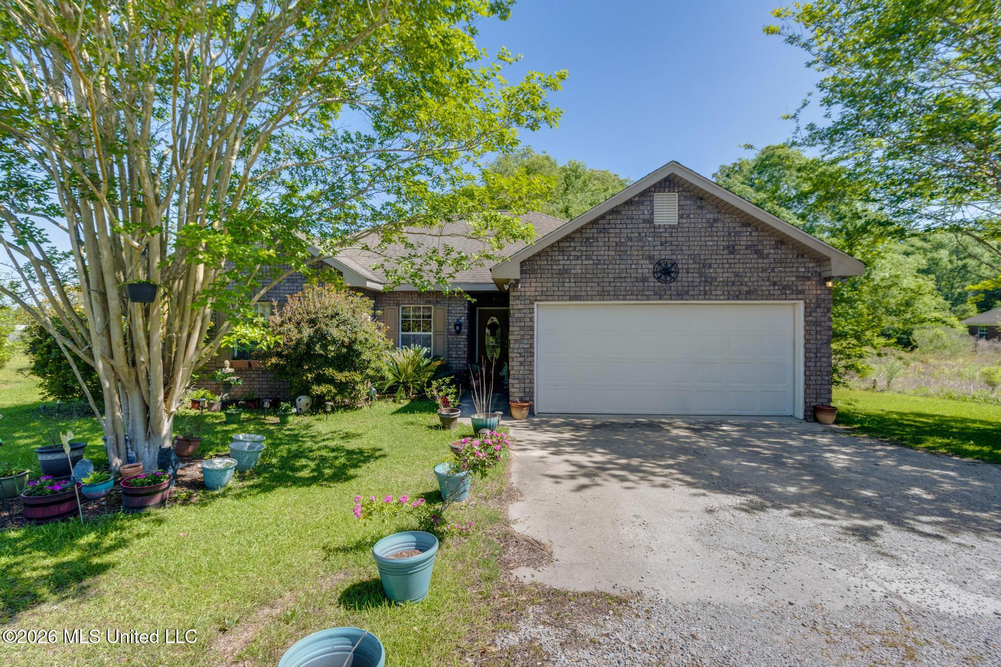 19796 West Wortham Road Saucier, MS 39574 - Photo 3 of 21 IMG_0548