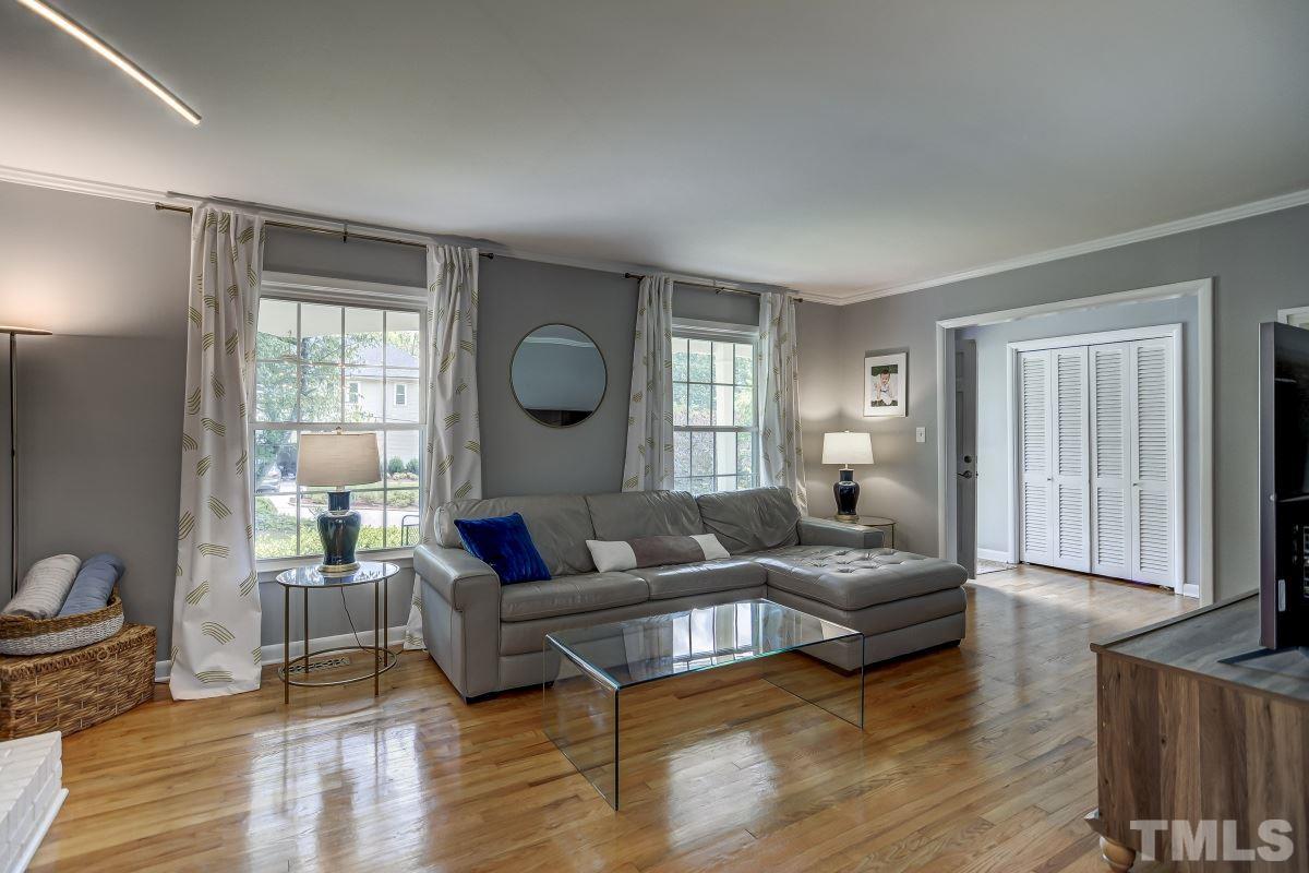 4309 Union Street Raleigh, NC 27609 - Photo 3 of 19