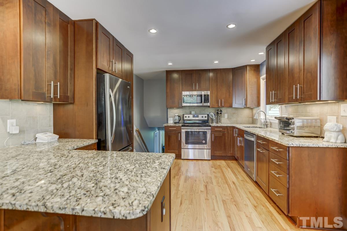 4309 Union Street Raleigh, NC 27609 - Photo 5 of 19