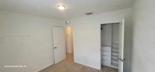 $2,500 | 2459 Southeast 10th Street, Homestead, FL 33035