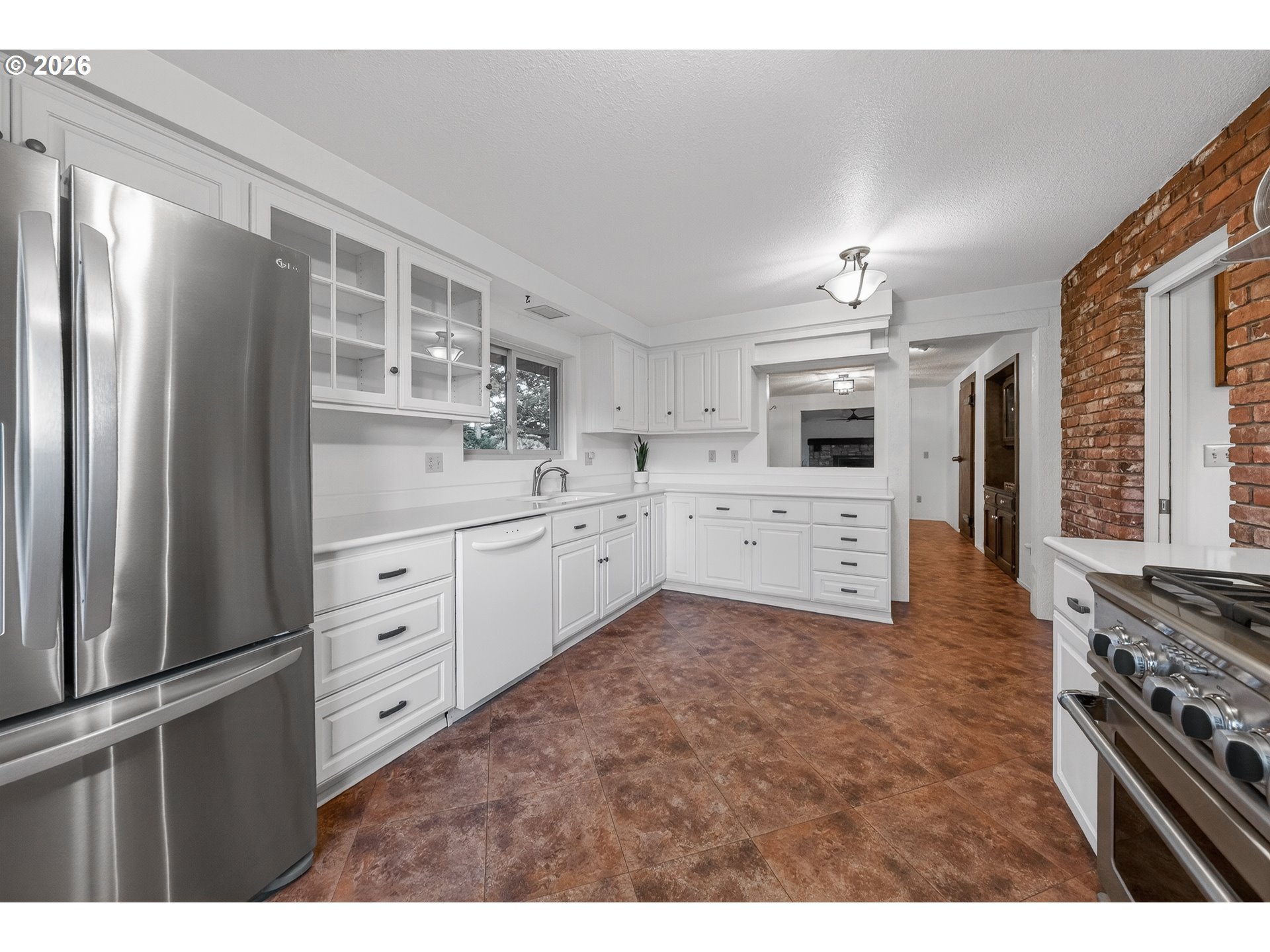 8160 Lookingglass Road Roseburg, OR 97471 - Photo 13 of 48