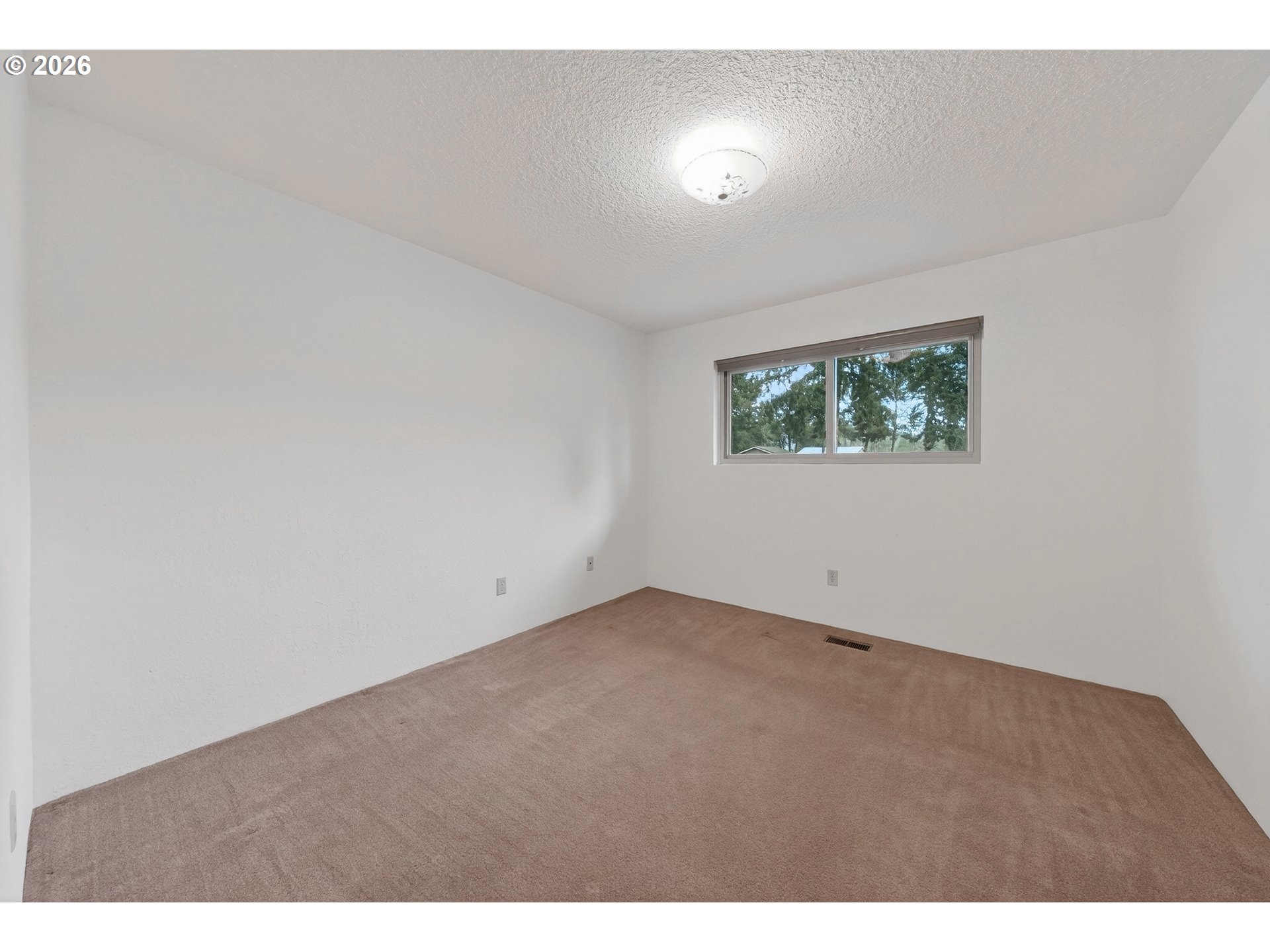 8160 Lookingglass Road Roseburg, OR 97471 - Photo 20 of 48