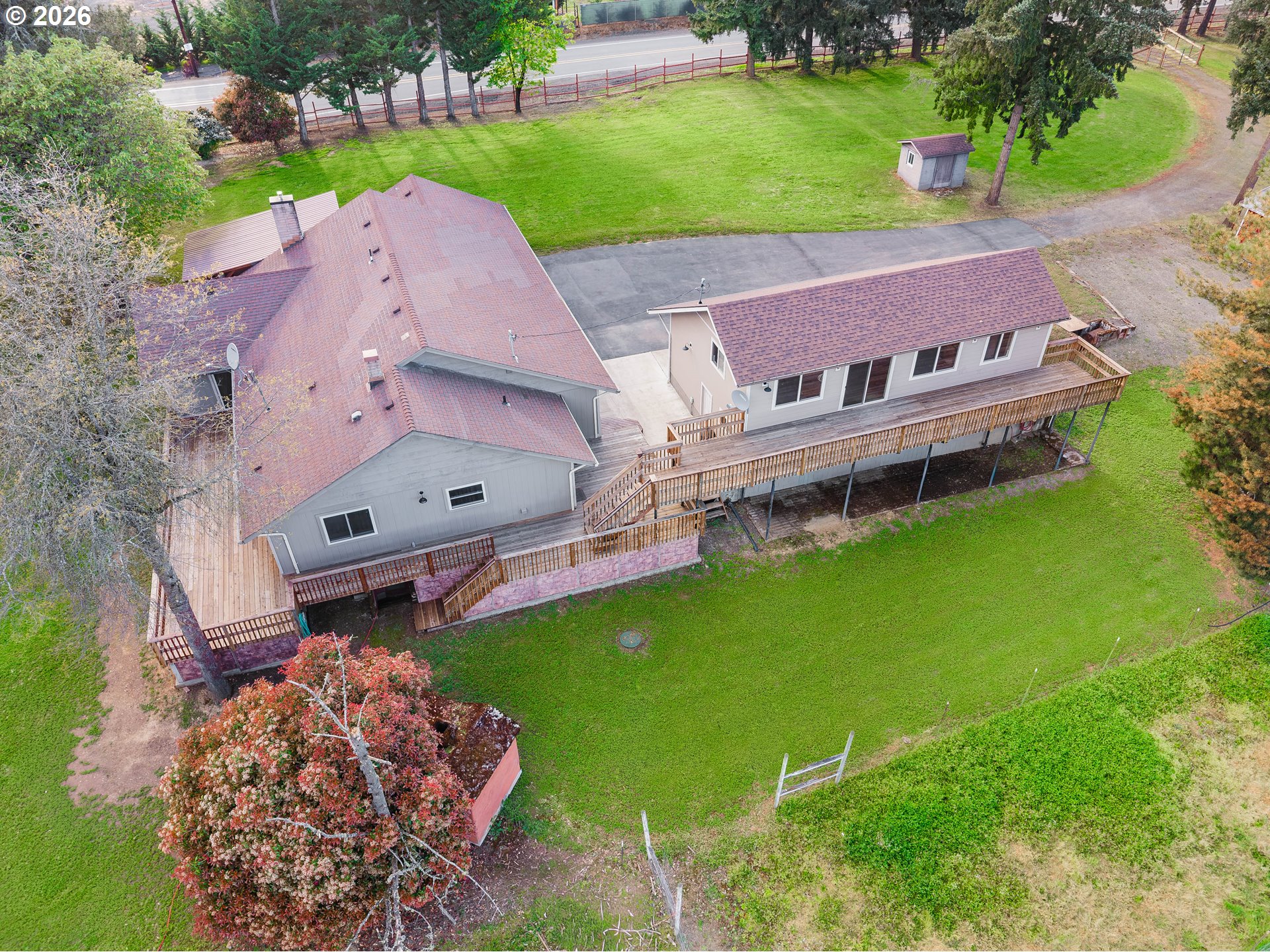 8160 Lookingglass Road Roseburg, OR 97471 - Photo 24 of 48