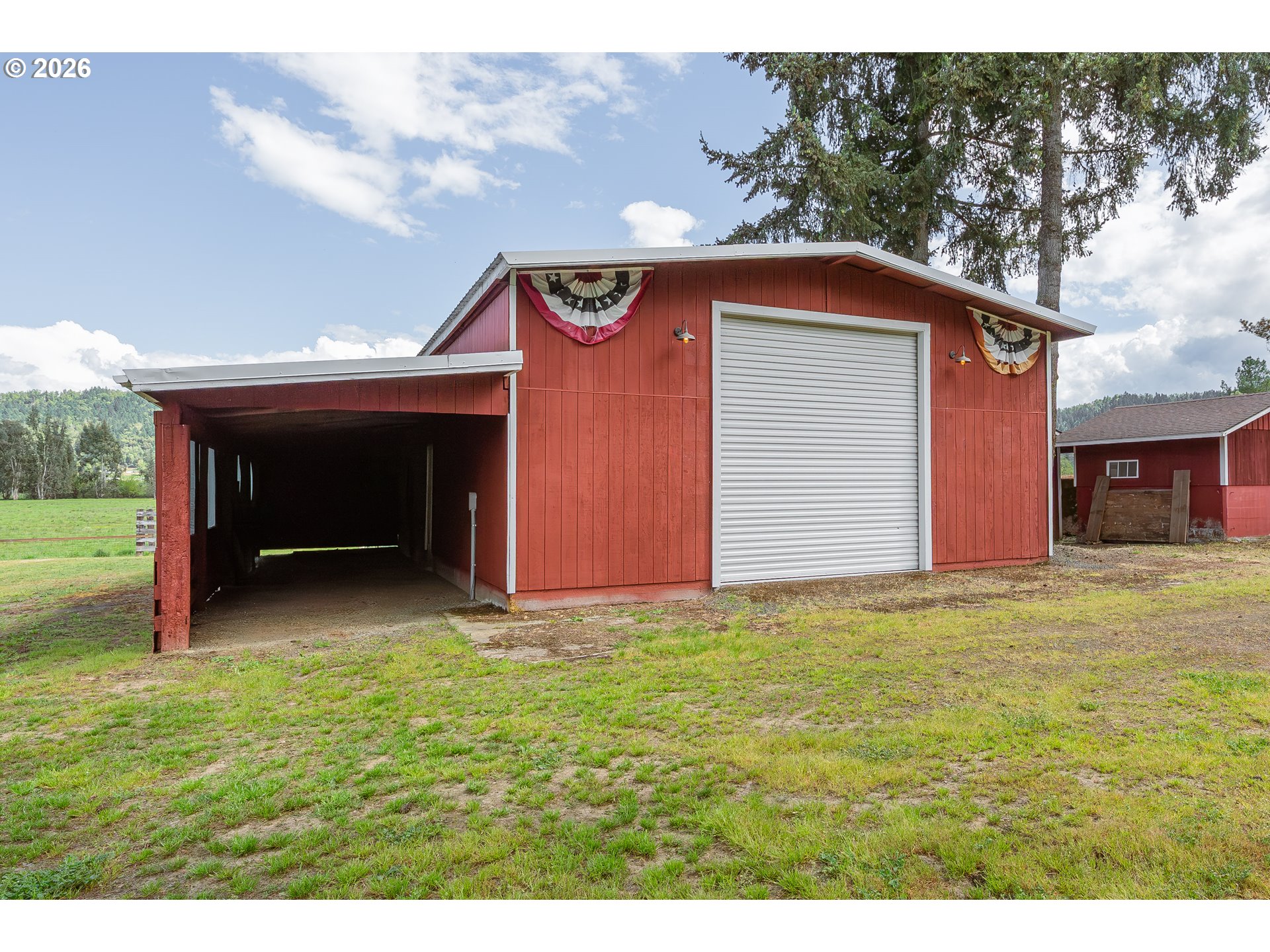 8160 Lookingglass Road Roseburg, OR 97471 - Photo 35 of 48