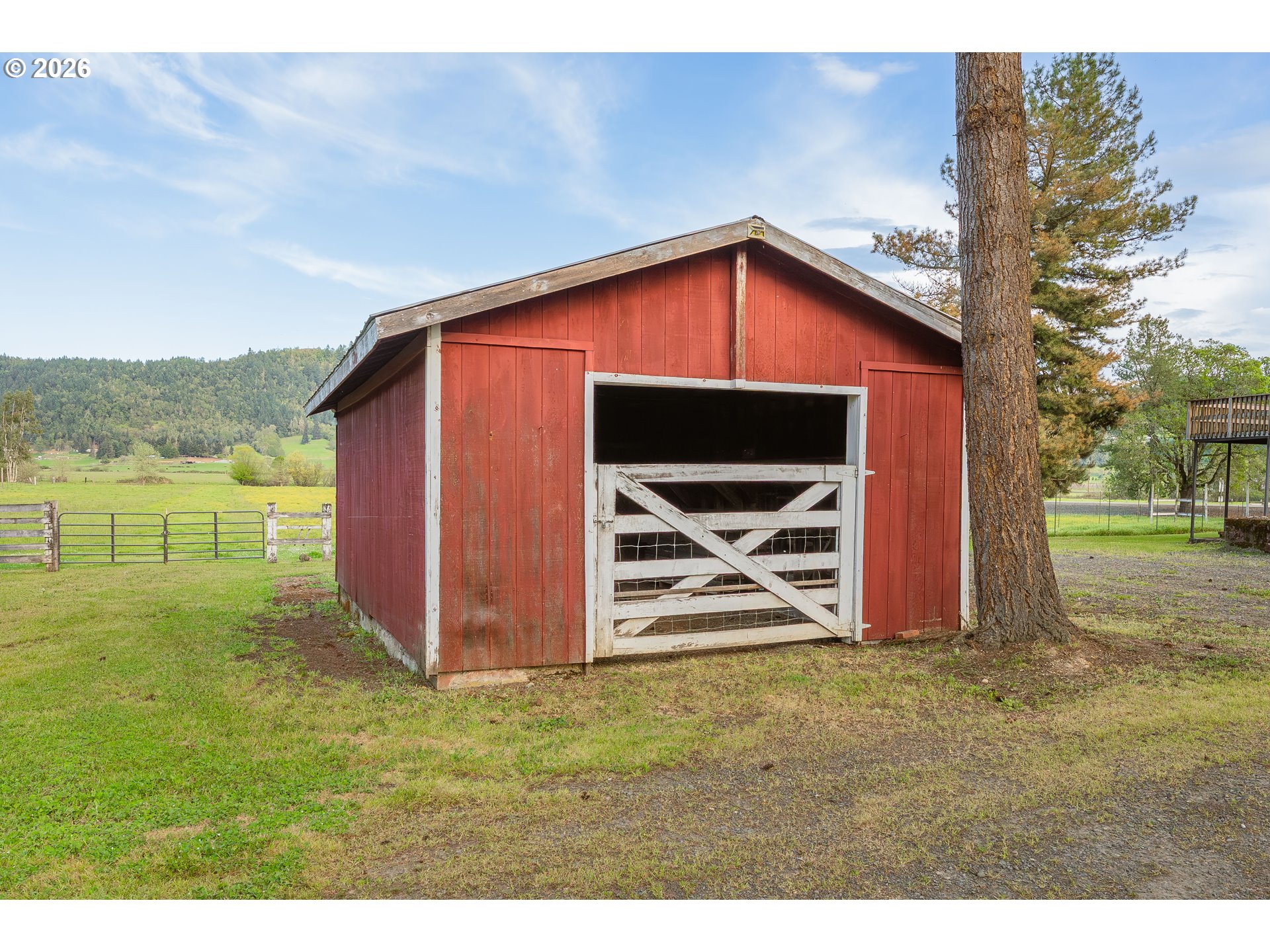 8160 Lookingglass Road Roseburg, OR 97471 - Photo 37 of 48