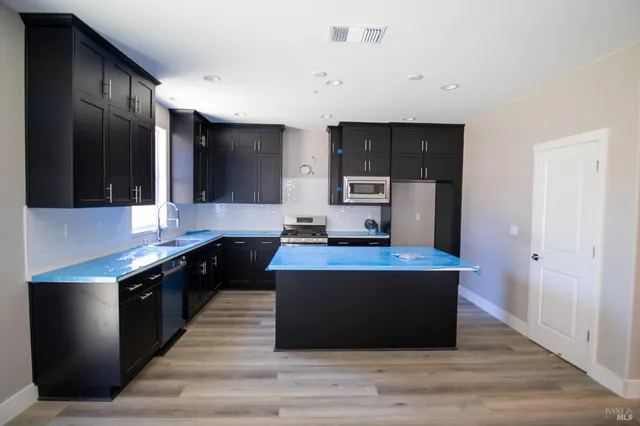 $1,112,500 | 51 Denova Lane, Martinez, CA 94553