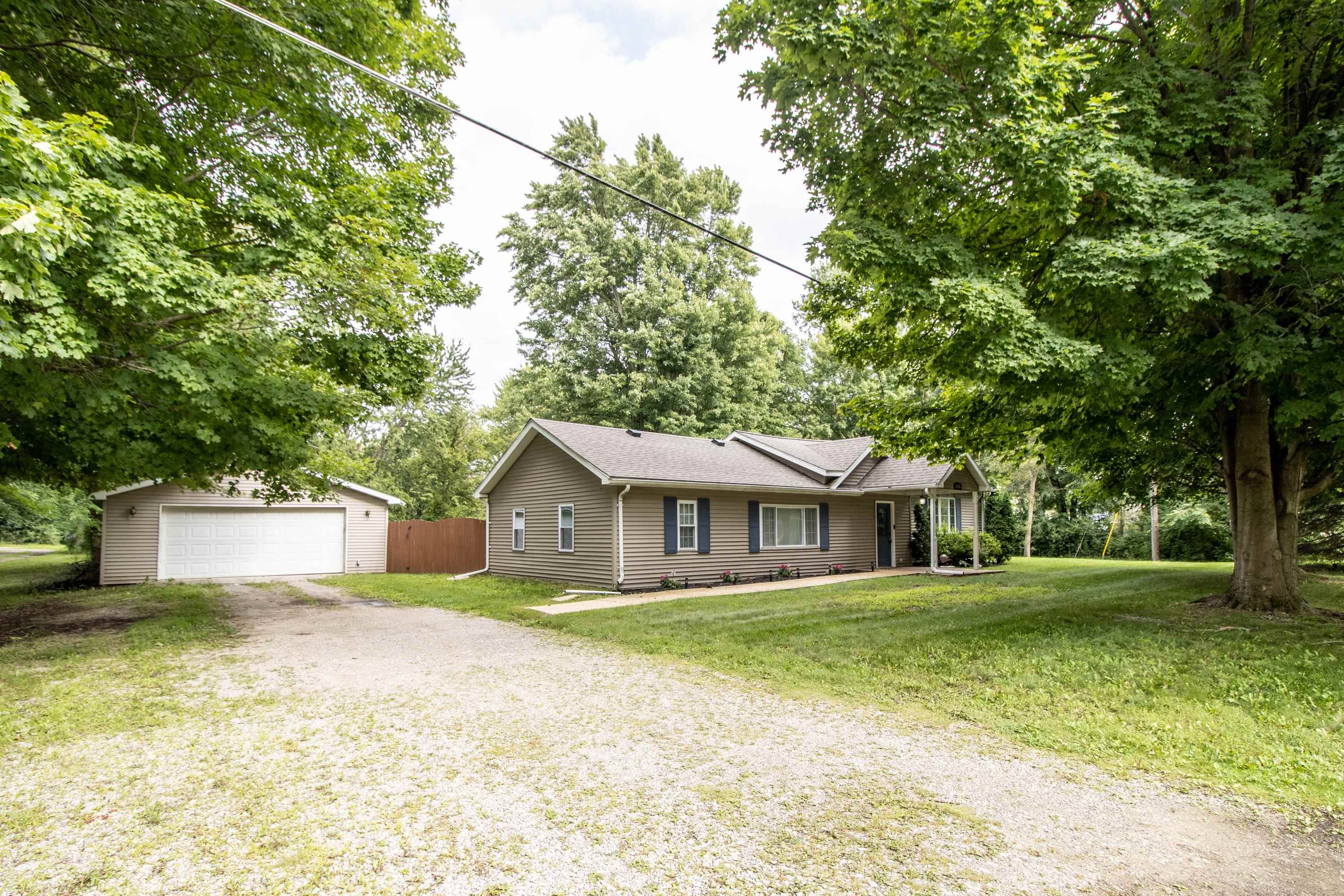 8288 Neff Road Mount Morris, MI 48458 - Photo 1 of 43 50149826-3d29b0d2-6d37-4cf7-b698-46577cc62de5.JPG