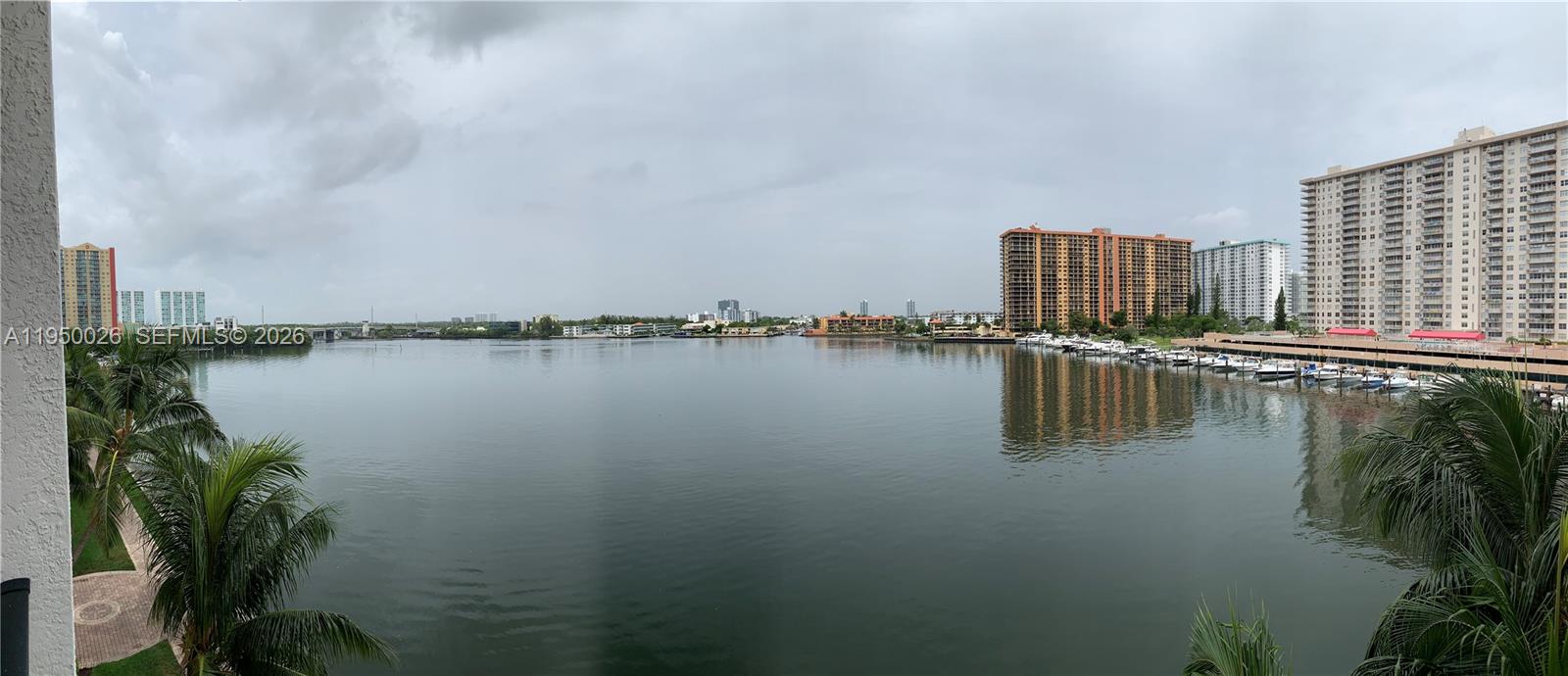 17150 North Bay Road, Unit 2504 Sunny Isles Beach, FL 33160 - Photo 16 of 82