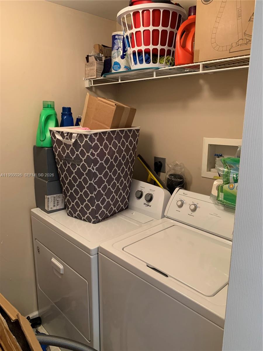 17150 North Bay Road, Unit 2504 Sunny Isles Beach, FL 33160 - Photo 17 of 82