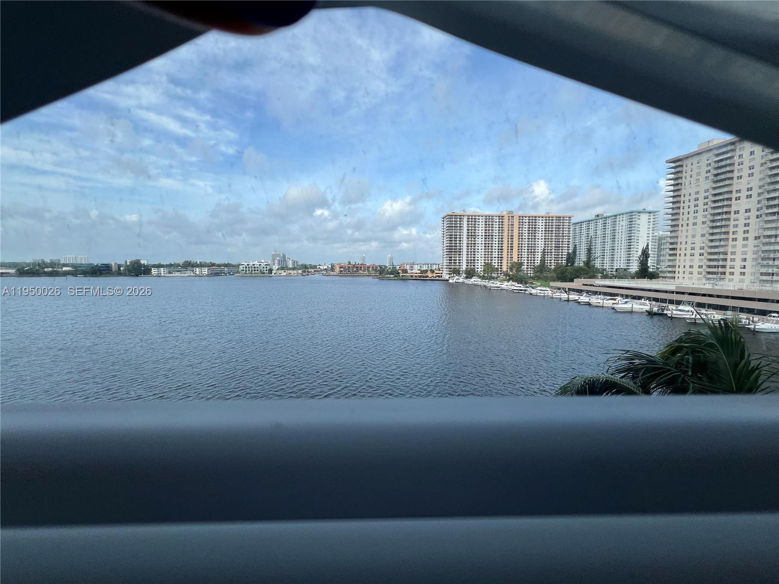 17150 North Bay Road, Unit 2504 Sunny Isles Beach, FL 33160 - Photo 26 of 82