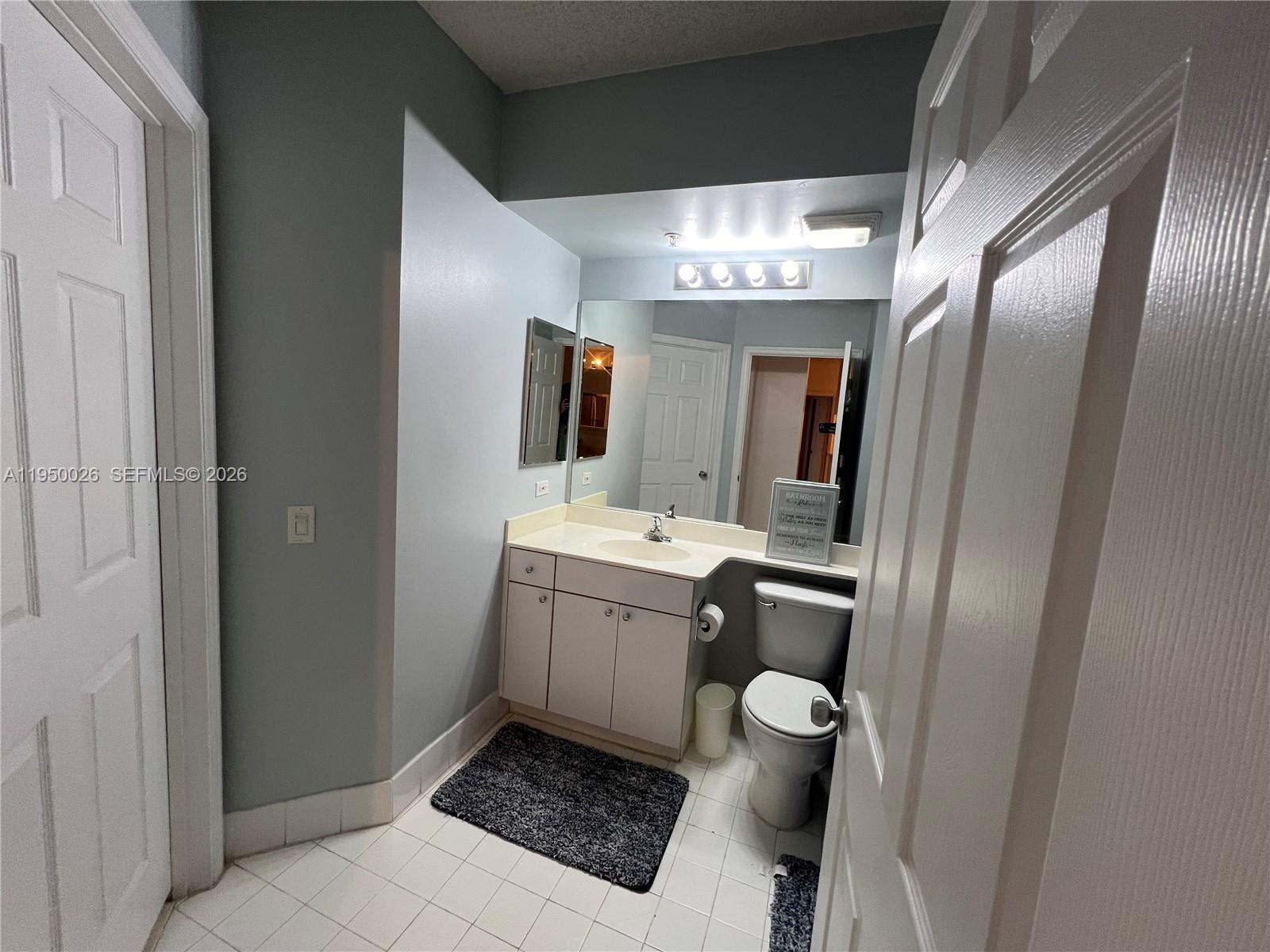 17150 North Bay Road, Unit 2504 Sunny Isles Beach, FL 33160 - Photo 29 of 82