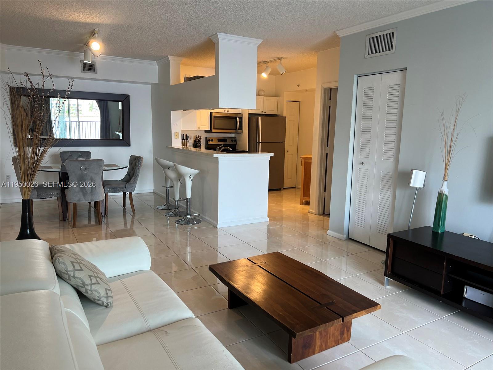 17150 North Bay Road, Unit 2504 Sunny Isles Beach, FL 33160 - Photo 3 of 82