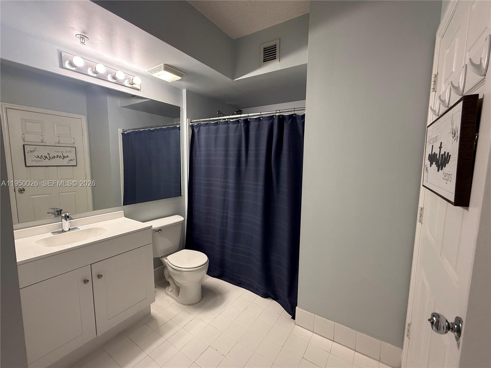 17150 North Bay Road, Unit 2504 Sunny Isles Beach, FL 33160 - Photo 40 of 82