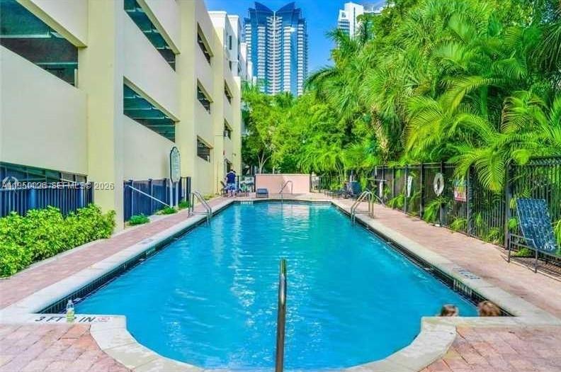 17150 North Bay Road, Unit 2504 Sunny Isles Beach, FL 33160 - Photo 68 of 82 Lap Pool