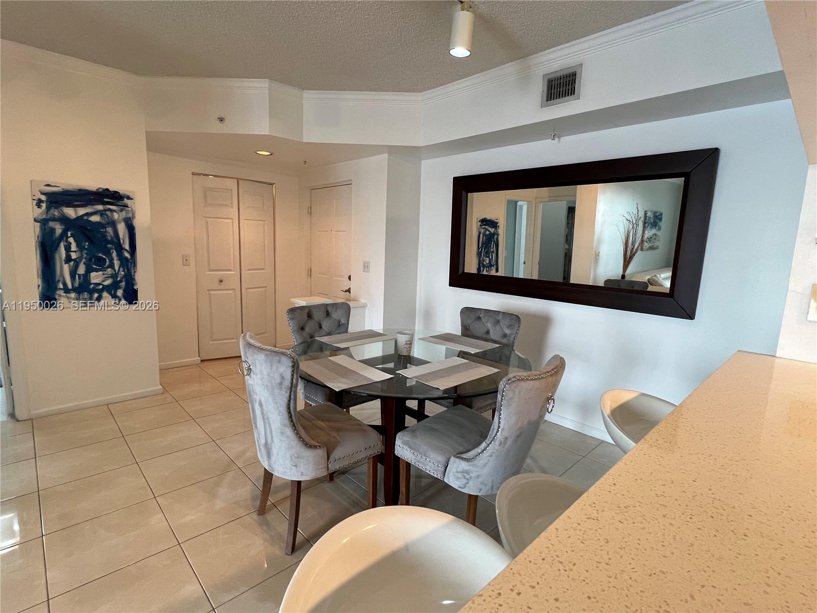 17150 North Bay Road, Unit 2504 Sunny Isles Beach, FL 33160 - Photo 9 of 82