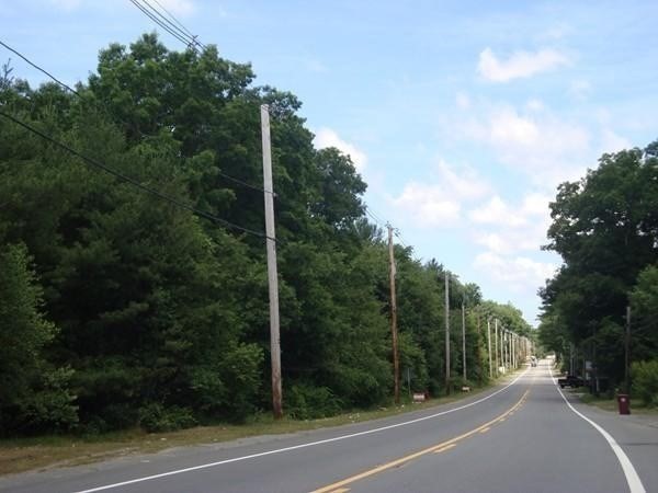 386 Wareham Street Middleboro, MA 02346 - Photo 5 of 15 a view of a street