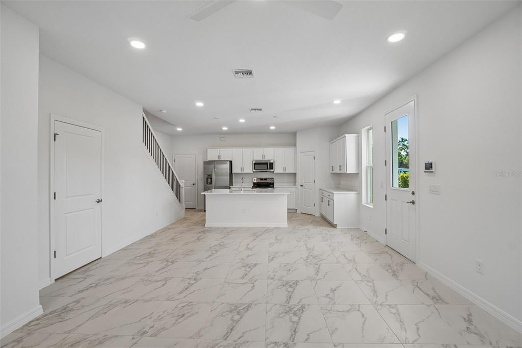 610 Silver Strm Court Brandon, FL 33511 - Photo 7 of 36
