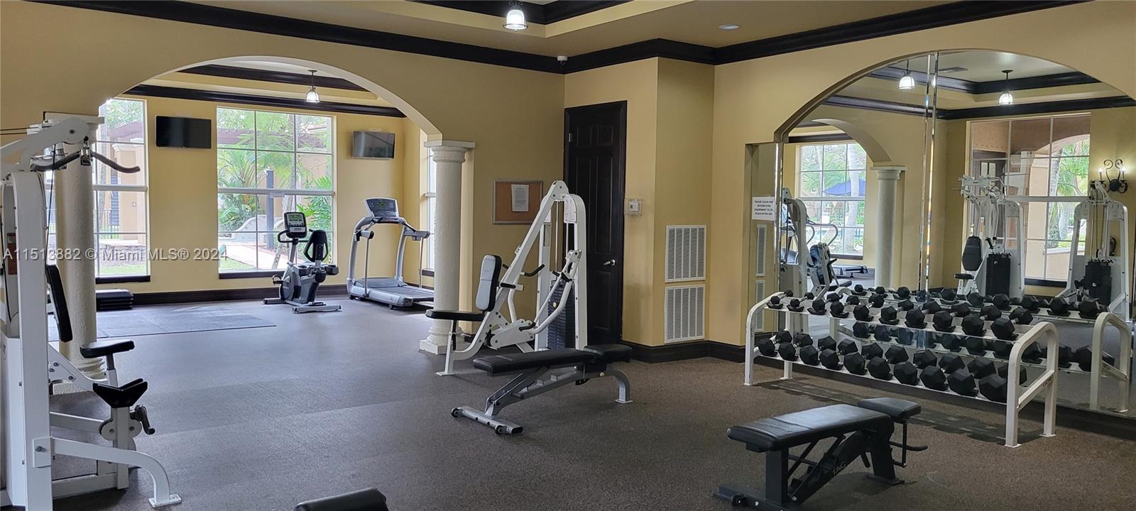 8020 North Nob Hill Road, Unit 306 Tamarac, FL 33321 - Photo 5 of 20 Gallery Image 5