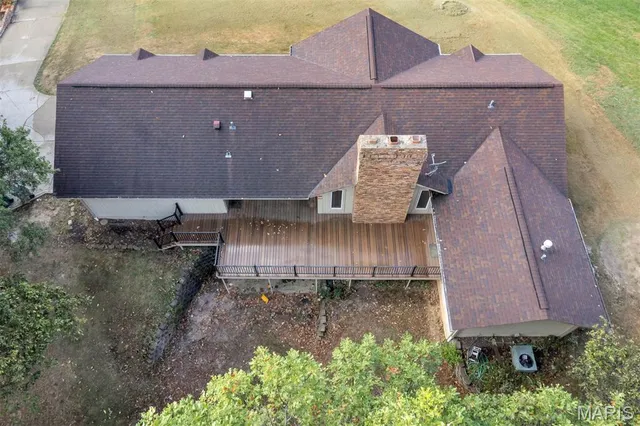 $345,000 | 10675 Buckingham Court, Breese, IL 62230