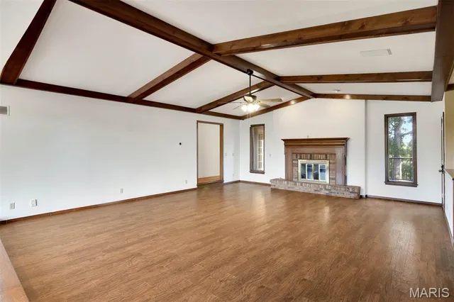 $345,000 | 10675 Buckingham Court, Breese, IL 62230