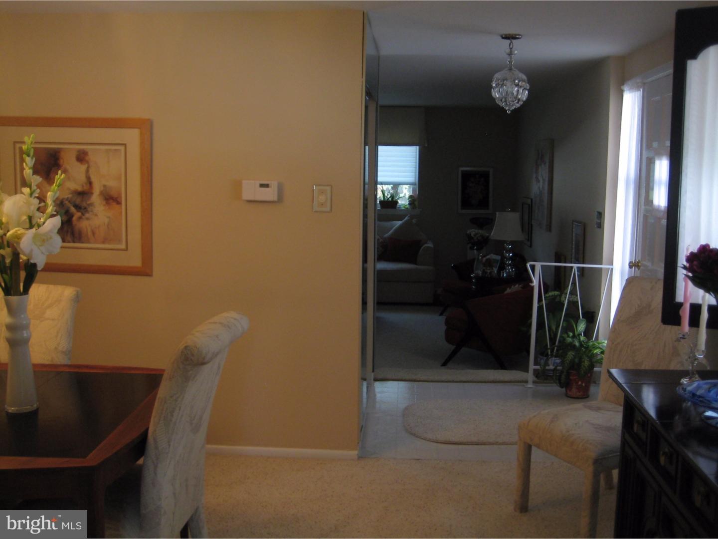8514 Bridle Road Philadelphia, PA 19111 - Photo 2 of 23 Foyer