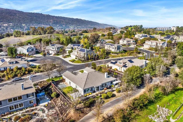 $2,799,000 | 6900-6900 Riddell Street, Pleasanton, CA 94566