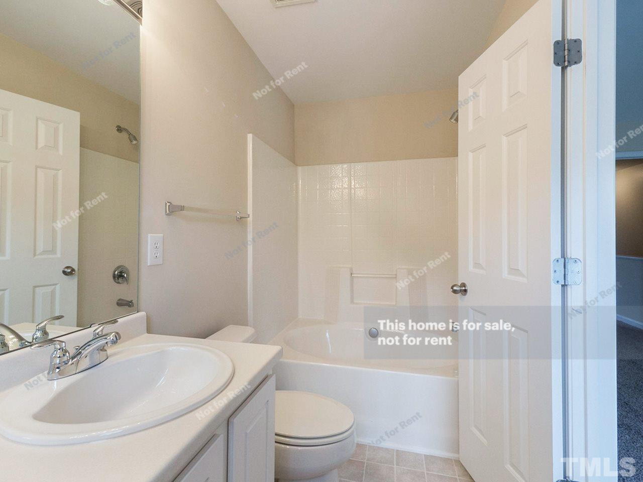 2232 Persimmon Ridge Drive Raleigh, NC 27604 - Photo 4 of 22