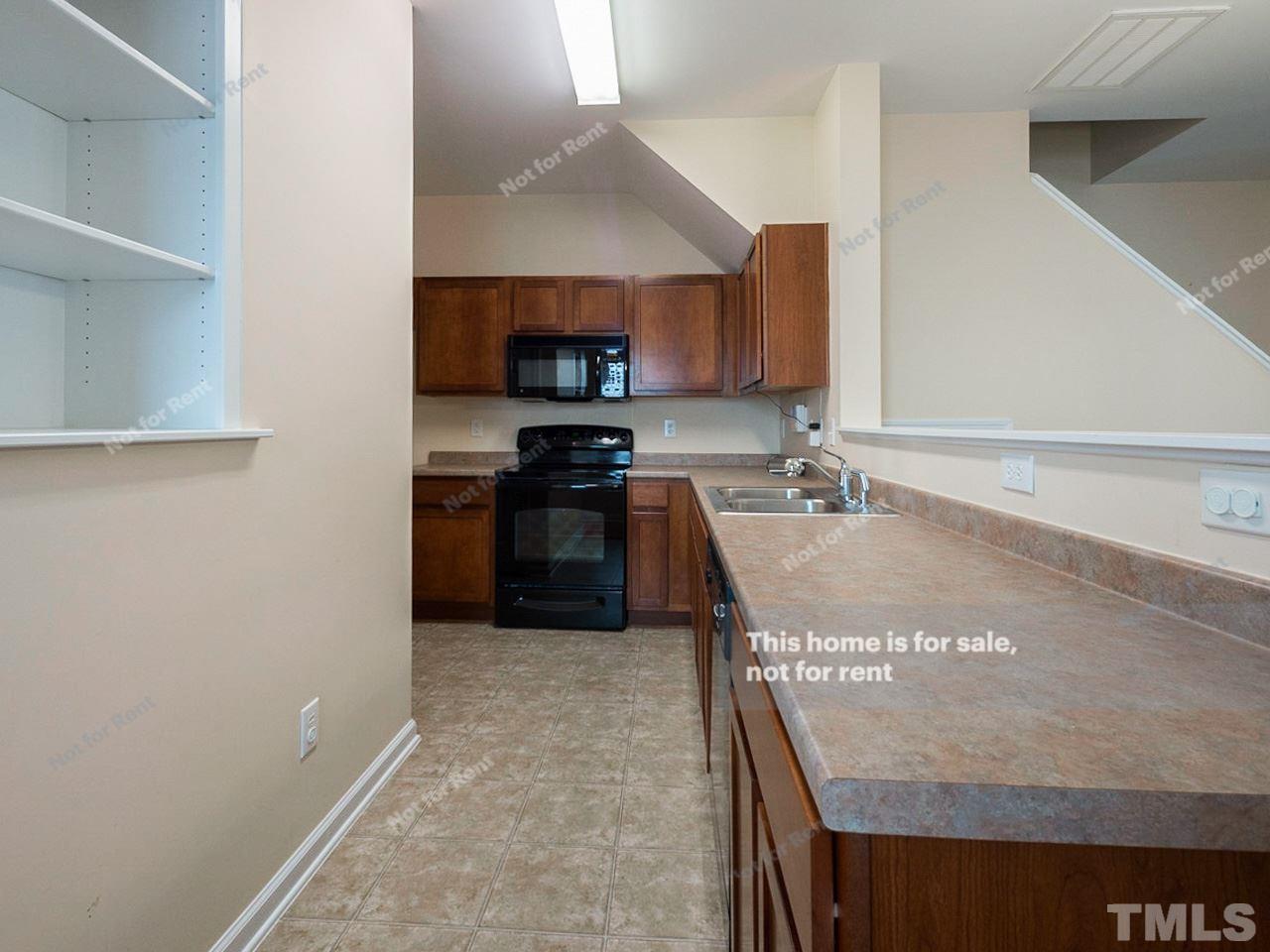 2232 Persimmon Ridge Drive Raleigh, NC 27604 - Photo 6 of 22