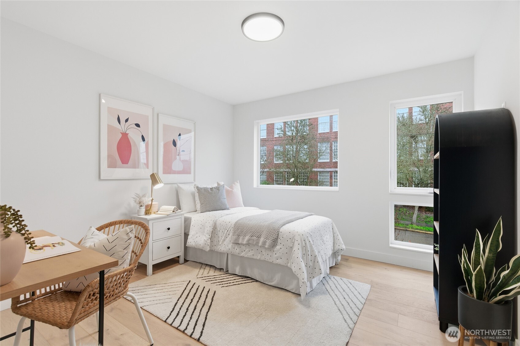 6515 19th Avenue Northwest Seattle, WA 98117 - Photo 22 of 33